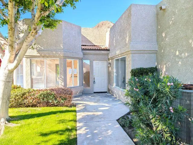 48608 Vista Tierra, La Quinta, California 92253 home-pic-1